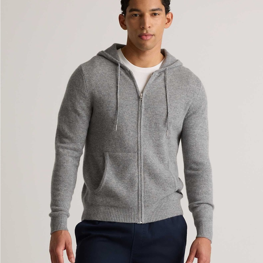 Quince | Mongolian Cashmere Full-Zip Hoodie Sweater in Heather Grey
